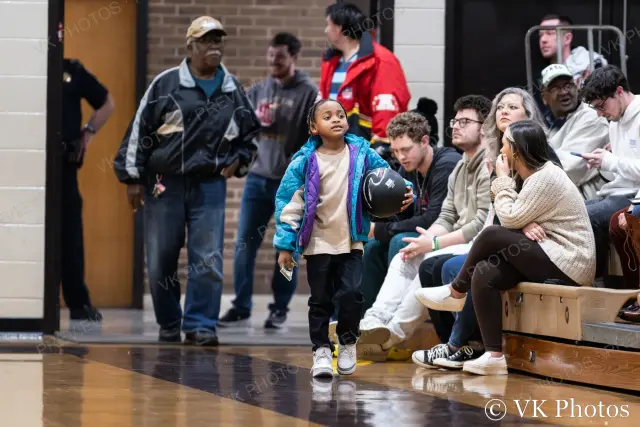 Photo 19 of 29 from Audience and Families, Union basketball