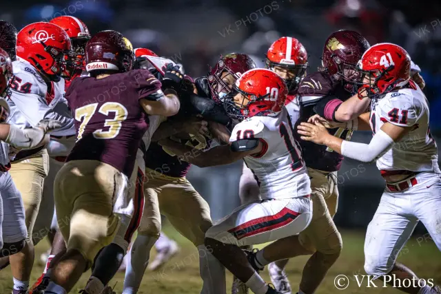 Photo 16 of 249 from 3. Football Action, Woodruff vs. Clinton