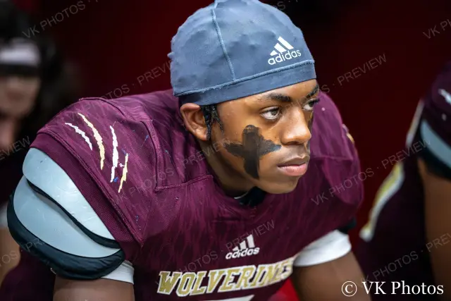 Photo 11 of 154 from Locker Room, Woodruff vs. Clinton